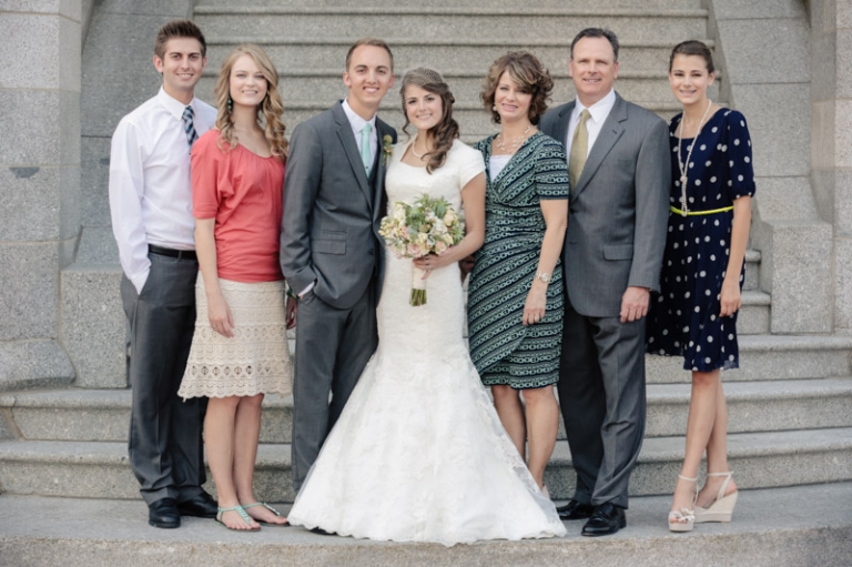 EK-Studios-Wedding-Photographer-SLC-Temple007-Blog(pp_w768_h511)