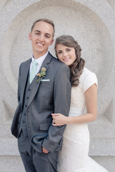EK-Studios-Wedding-Photographer-SLC-Temple009-Blog(pp_w480_h719)