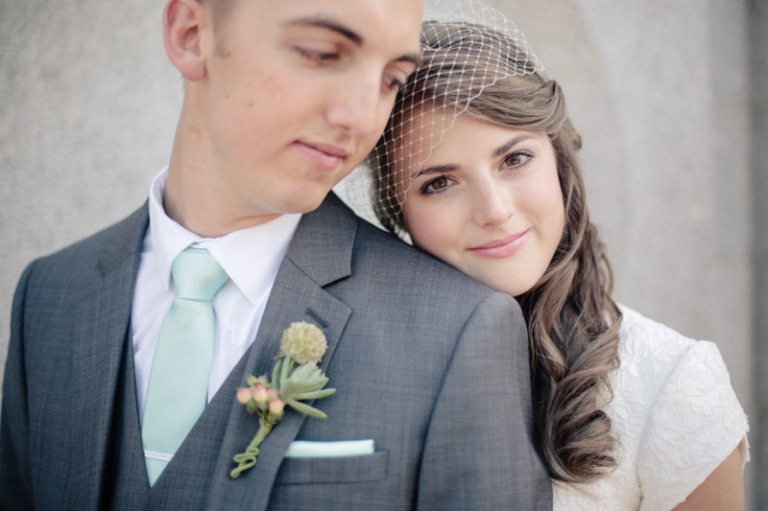 EK-Studios-Wedding-Photographer-SLC-Temple011-Blog(pp_w768_h511)