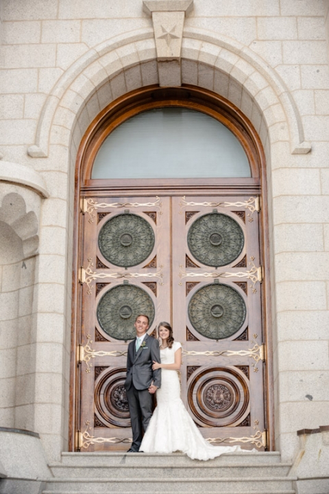 EK-Studios-Wedding-Photographer-SLC-Temple018-Blog(pp_w480_h720)