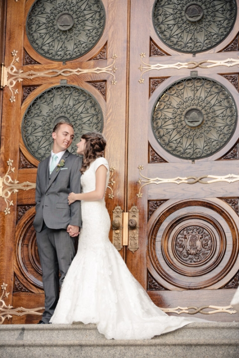 EK-Studios-Wedding-Photographer-SLC-Temple020-Blog(pp_w480_h720)