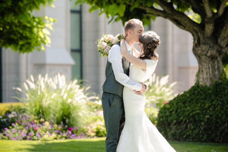 EK-Studios-Wedding-Photographer-SLC-Temple023-Blog(pp_w768_h511)