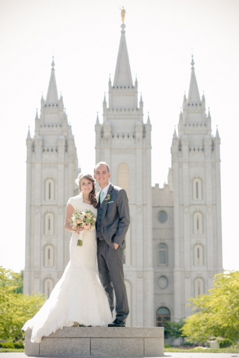 EK-Studios-Wedding-Photographer-SLC-Temple032-Blog(pp_w480_h719)