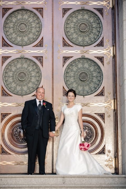 EK-Studios-Wedding-Photographer-SLC-wedding011-Blog(pp_w480_h720)