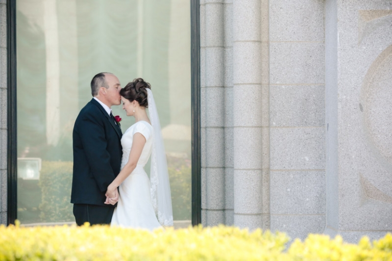 EK-Studios-Wedding-Photographer-SLC-wedding021-Blog(pp_w768_h512)