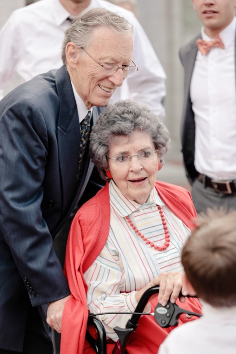 EK-Studios-Wedding-Photographer-Salt-lake-hardware-building-reception007-Blog(pp_w480_h720)