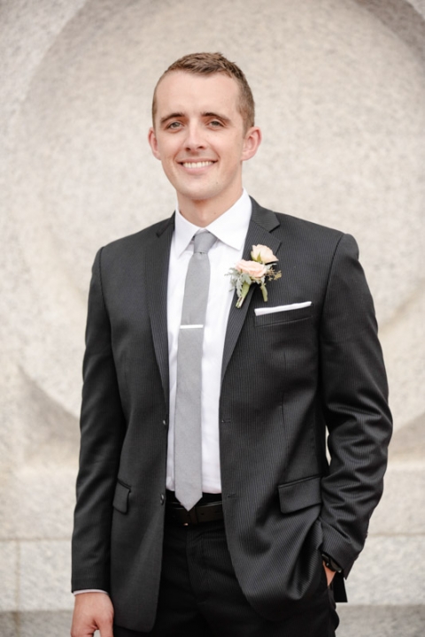 EK-Studios-Wedding-Photographer-Salt-lake-hardware-building-reception020-Blog(pp_w480_h720)