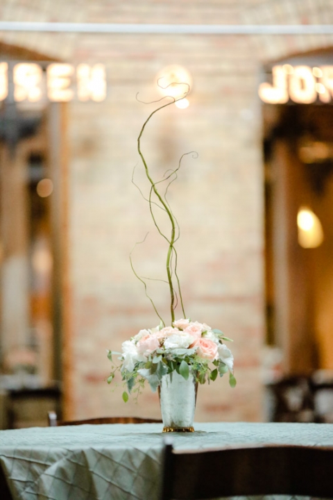 EK-Studios-Wedding-Photographer-Salt-lake-hardware-building-reception032-Blog(pp_w480_h720)