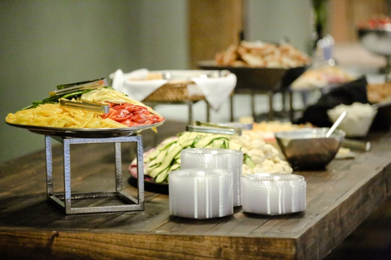 EK-Studios-Wedding-Photographer-Salt-lake-hardware-building-reception036-Blog(pp_w768_h511)