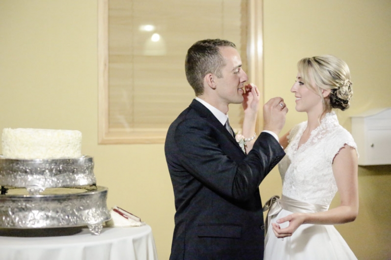 EK-Studios-Wedding-Photographer-Salt-lake-hardware-building-reception047-Blog(pp_w768_h511)