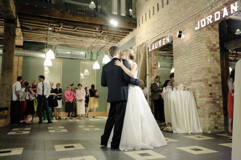 EK-Studios-Wedding-Photographer-Salt-lake-hardware-building-reception048-Blog(pp_w768_h511)