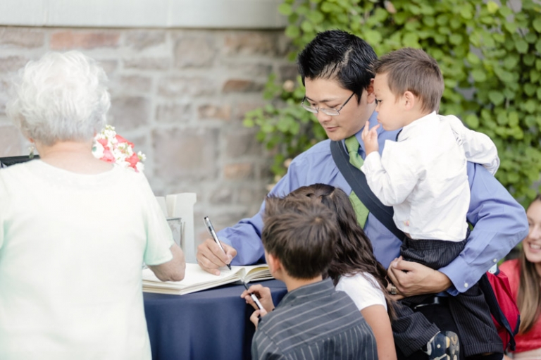 EK-Studios-Wedding-Photographer-Sleepy-Ridge-Reception055-Blog(pp_w768_h511)