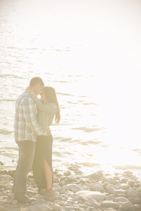 EK-Studios-Wedding-Photographer-Summer-Engagements-on-a-Dock-and-Lake023-Blog(pp_w480_h720)