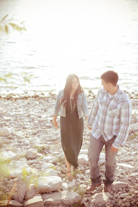 EK-Studios-Wedding-Photographer-Summer-Engagements-on-a-Dock-and-Lake027-Blog(pp_w480_h720)