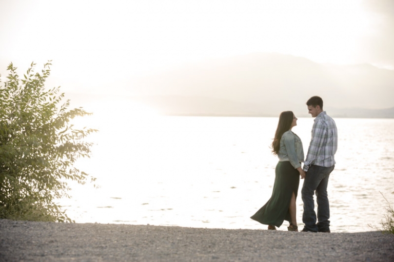 EK-Studios-Wedding-Photographer-Summer-Engagements-on-a-Dock-and-Lake028-Blog(pp_w768_h511)