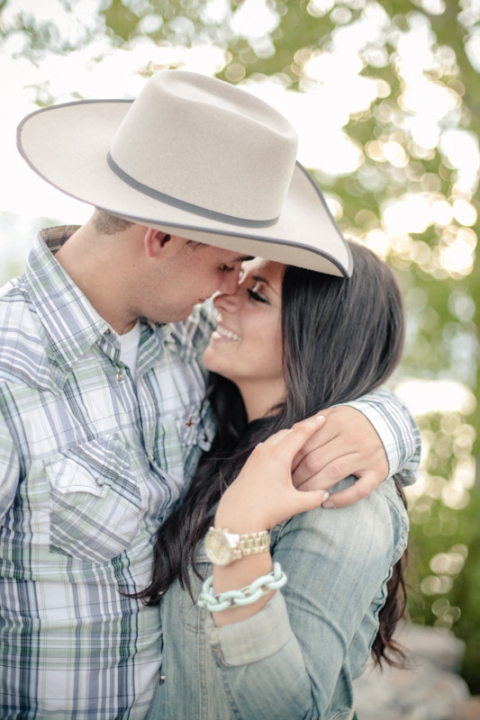 EK-Studios-Wedding-Photographer-Summer-Engagements-on-a-Dock-and-Lake031-Blog(pp_w480_h720)