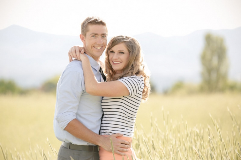 EK-Studios-Wedding-Photographer-Sunkissed-Wheat-field-Engagements011-Blog(pp_w768_h511)