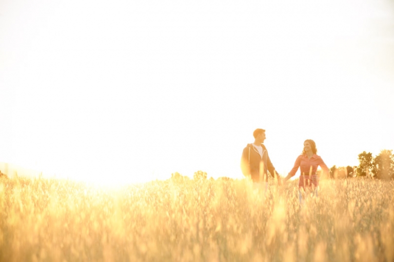 EK-Studios-Wedding-Photographer-Sunkissed-Wheat-field-Engagements036-Blog(pp_w768_h511)