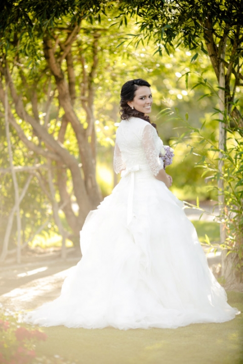 EK-Studios-Wedding-Photographer-Thanksgiving-Point-Bridals-Gardens004-Blog(pp_w480_h720)