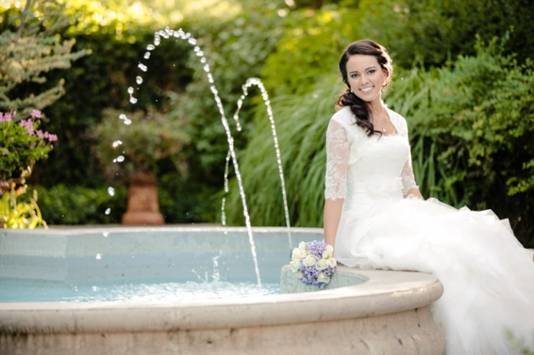 EK-Studios-Wedding-Photographer-Thanksgiving-Point-Bridals-Gardens017-Blog(pp_w768_h511)