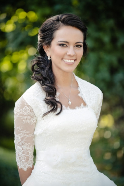 EK-Studios-Wedding-Photographer-Thanksgiving-Point-Bridals-Gardens023-Blog(pp_w480_h720)