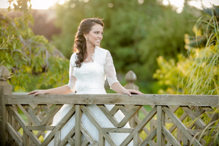 EK-Studios-Wedding-Photographer-Thanksgiving-Point-Bridals-Gardens041-Blog(pp_w768_h511)