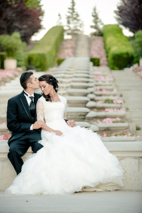 EK-Studios-Wedding-Photographer-Thanksgiving-Point-Bridals-Gardens046-Blog(pp_w480_h720)