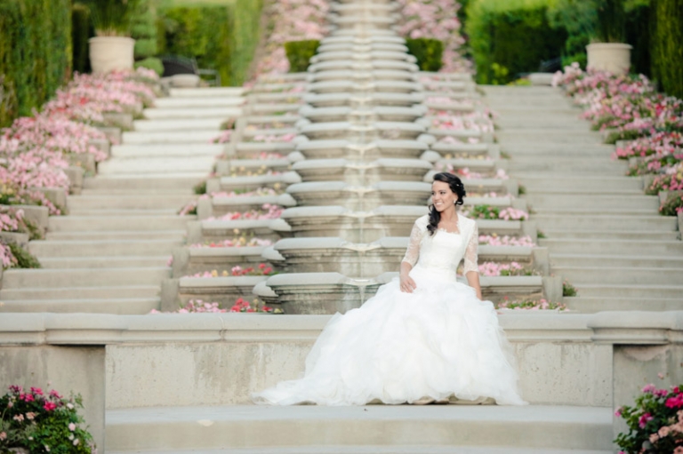 EK-Studios-Wedding-Photographer-Thanksgiving-Point-Bridals-Gardens048-Blog(pp_w768_h511)