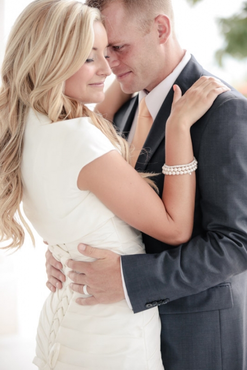 EK-Studios-Wedding-Photographer-The-McMullin-House-Reception016-Blog(pp_w480_h720)