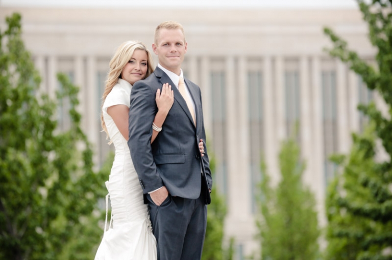 EK-Studios-Wedding-Photographer-The-McMullin-House-Reception023-Blog(pp_w768_h511)