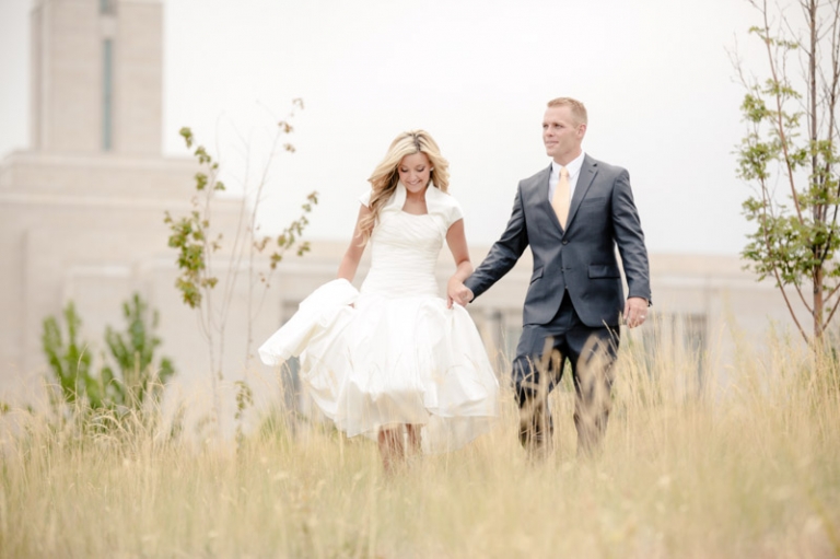 EK-Studios-Wedding-Photographer-The-McMullin-House-Reception026-Blog(pp_w768_h511)