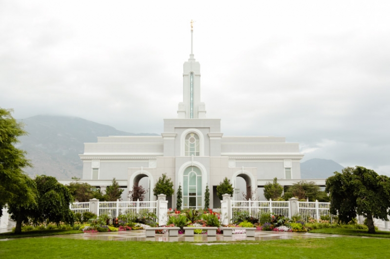 EK-Studios-Wedding-Photographer-Wedding-Reception-at-Sleepy-Ridge001-Blog(pp_w768_h511)