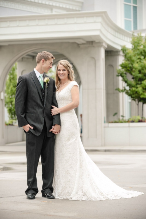 EK-Studios-Wedding-Photographer-Wedding-Reception-at-Sleepy-Ridge016-Blog(pp_w480_h720)