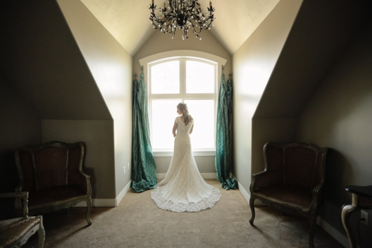 EK-Studios-Wedding-Photographer-Wedding-Reception-at-Sleepy-Ridge025-Blog(pp_w768_h511)