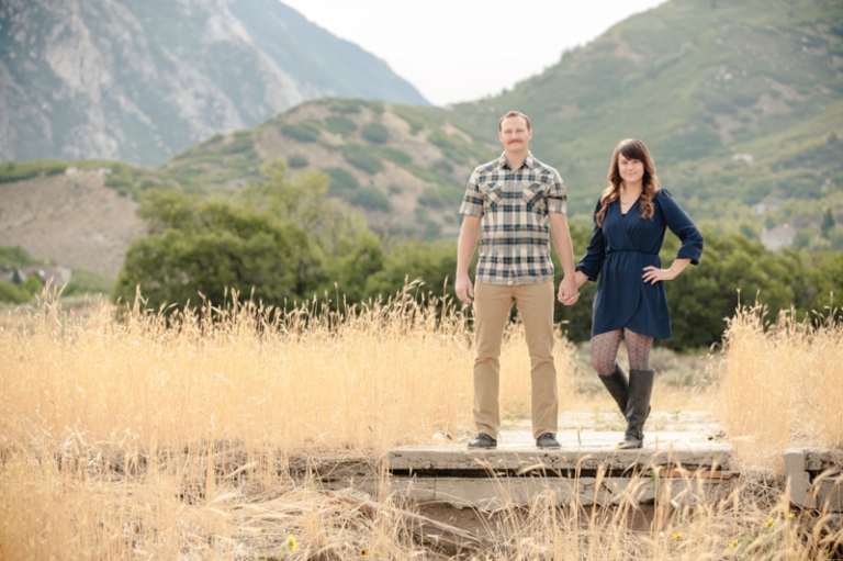 EK-Studios-Wedding-Photographer-Wheat-field-engagements004-Blog(pp_w768_h511)