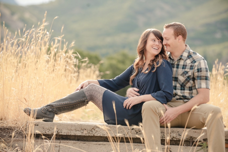 EK-Studios-Wedding-Photographer-Wheat-field-engagements005-Blog(pp_w768_h511)