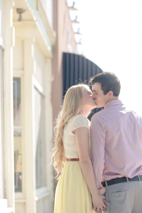 EK-Studios-Wedding-Photographer-old-town-rustic-engagements015-Blog(pp_w480_h719)