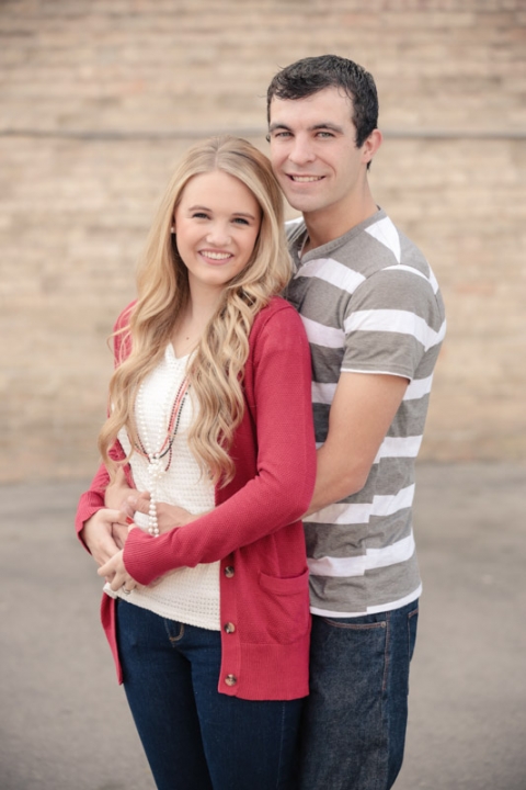 EK-Studios-Wedding-Photographer-old-town-rustic-engagements020-Blog(pp_w480_h720)