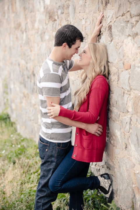 EK-Studios-Wedding-Photographer-old-town-rustic-engagements032-Blog(pp_w480_h720)