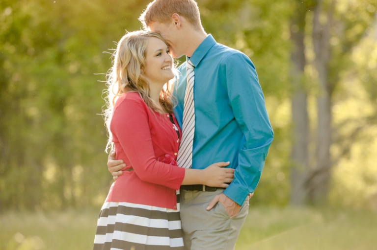 EK-Studios-Wedding-Photographer-picnic-under-a-willow-tree033-Blog(pp_w768_h511)