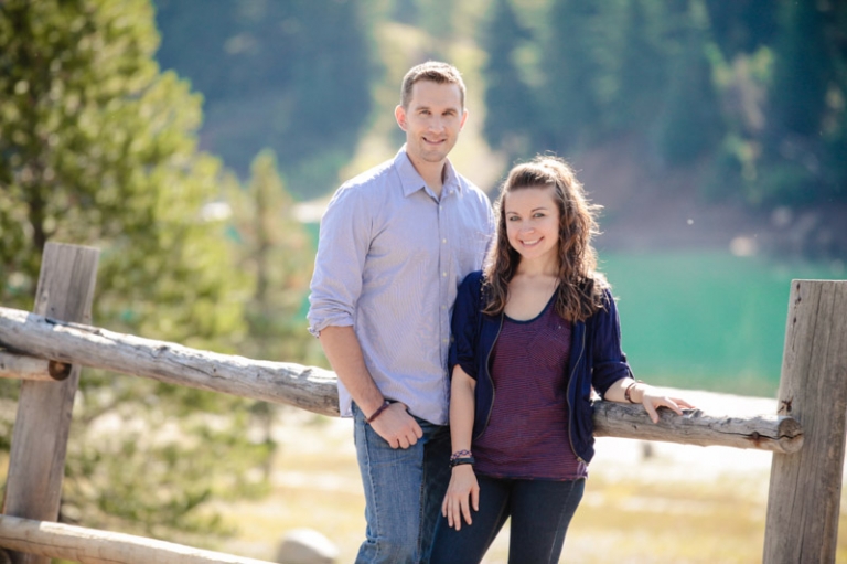 EK-Studios-Wedding-Photographer-Engagements-at-a-lake-in-the-mountains022-Blog(pp_w768_h511)