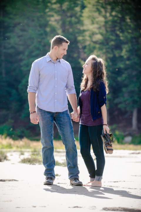 EK-Studios-Wedding-Photographer-Engagements-at-a-lake-in-the-mountains027-Blog(pp_w480_h720)