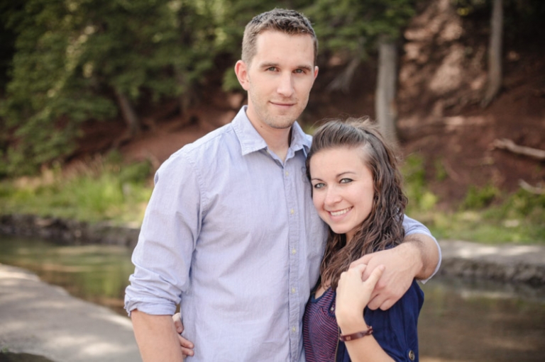 EK-Studios-Wedding-Photographer-Engagements-at-a-lake-in-the-mountains032-Blog(pp_w768_h511)