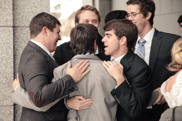 Wedding-Photographer-Barn-wedding-reception-winter006-Blog(pp_w768_h511)