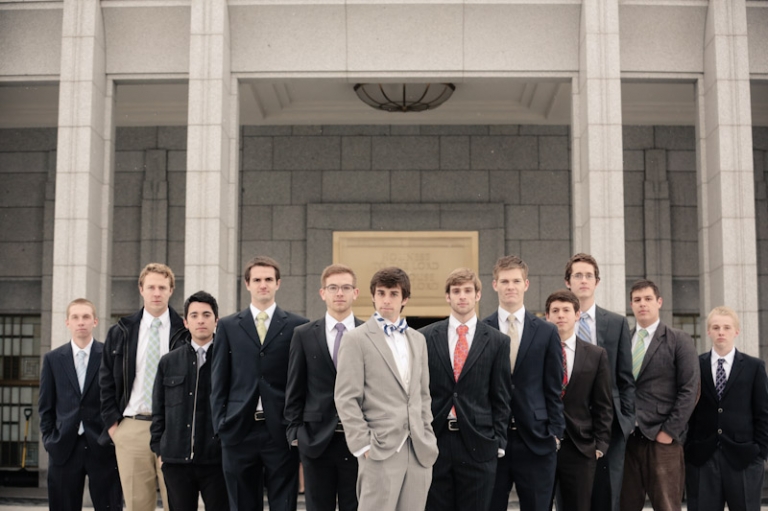 Wedding-Photographer-Barn-wedding-reception-winter008-Blog(pp_w768_h511)