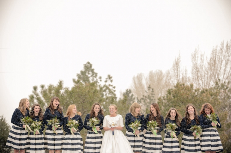 Wedding-Photographer-Barn-wedding-reception-winter034-Blog(pp_w768_h511)