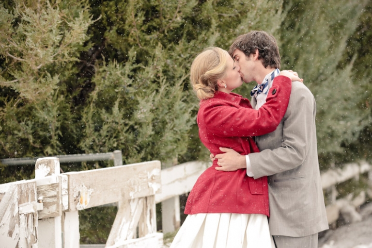 Wedding-Photographer-Barn-wedding-reception-winter044-Blog(pp_w768_h511)