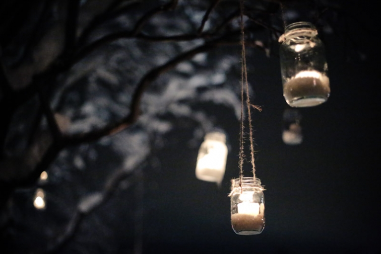 Wedding-Photographer-Barn-wedding-reception-winter045-Blog(pp_w768_h511)