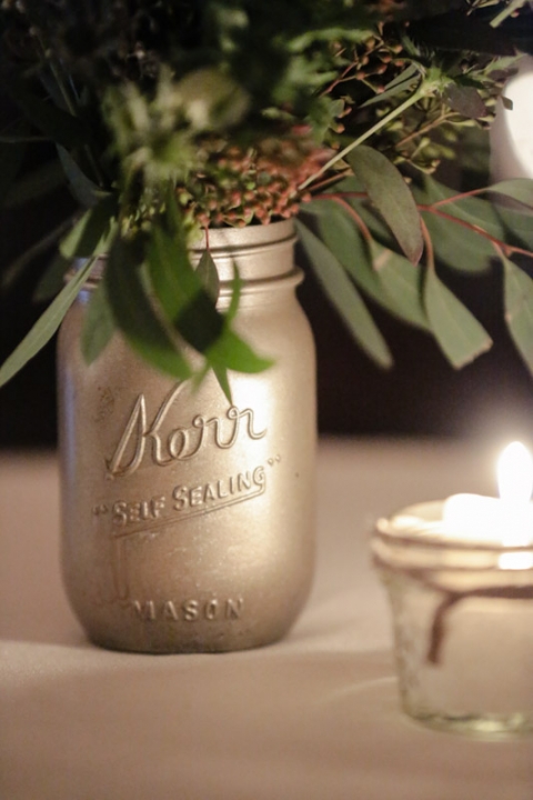 Wedding-Photographer-Barn-wedding-reception-winter055-Blog(pp_w480_h720)