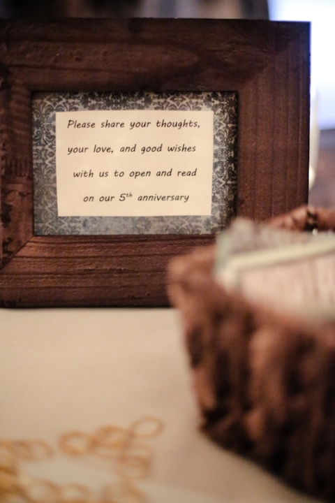 Wedding-Photographer-Barn-wedding-reception-winter063-Blog(pp_w480_h720)